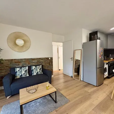 Godard - T3 Avec 2 1 Salle De Bain Et Balcon Apartmán *