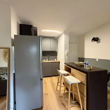 Apartmán Godard - T3 Avec 2 1 Salle De Bain Et Balcon Bordeaux